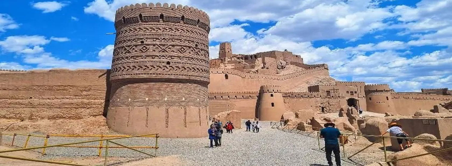 The best castles to visit in Iran